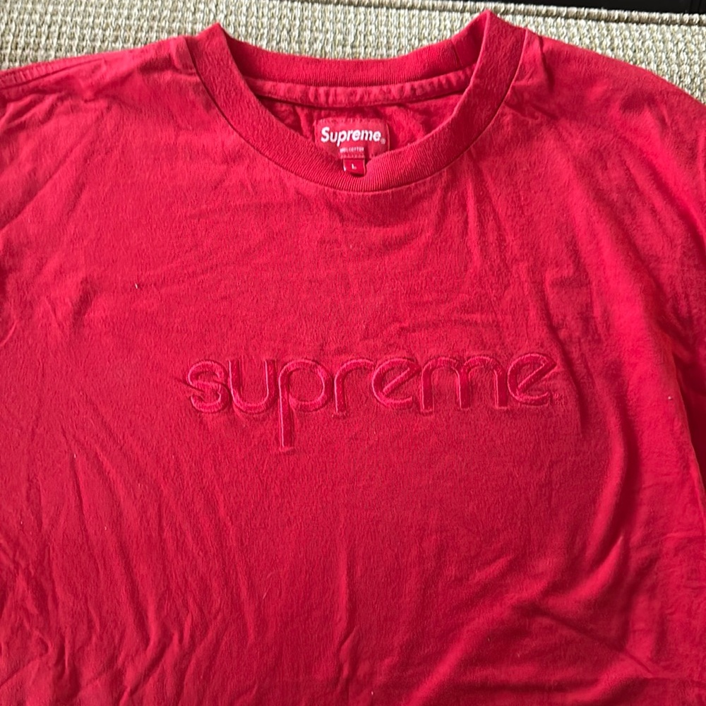Supreme Large Shirt
Limited Edition Drop Item
